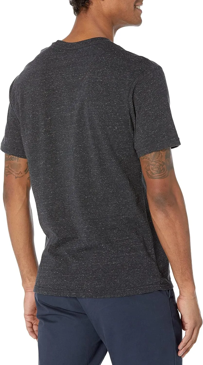 Amazon Essentials Men's T-Shirts, Short-Sleeve Crewneck Pocket, Cotton, 2-Pack