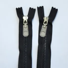 Molded Plastic | Closed End Zipper | #5  | 5" - 13 cm | Black