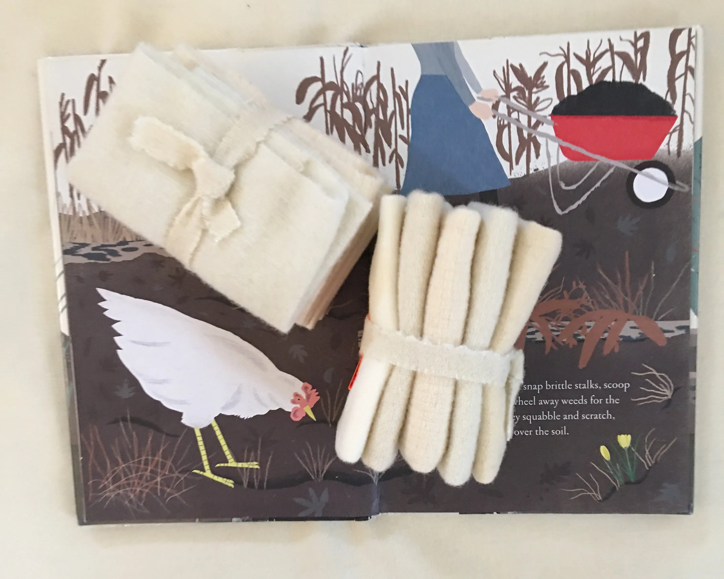 WHITE MIX of Mill Dyed Wool for Wool Applique and Rug Hooking
